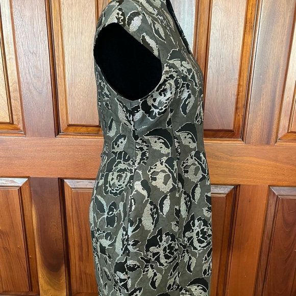 Karen Millen Italian Jacquard Deep Scoop Neck Dress Grey Metallic US 12 UK14 NWT - Picture 7 of 15